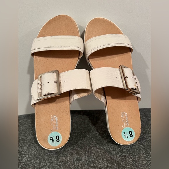 DR SCHOLLS White Sandals with Wide Straps and Platform Sole/size 8.5 - Picture 8 of 11